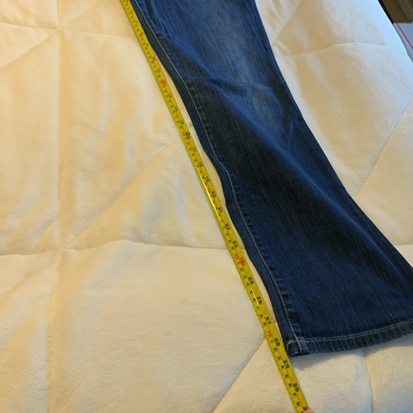 Joes Jeans Provacateur Jeans - Picture 11 of 11